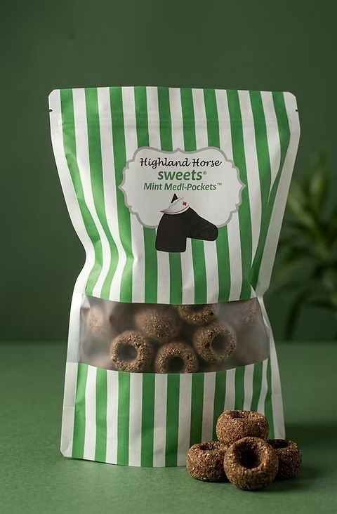 Highland Horse Treats Mint Medi-Pockets™ Horse Treat for Pills and Medication