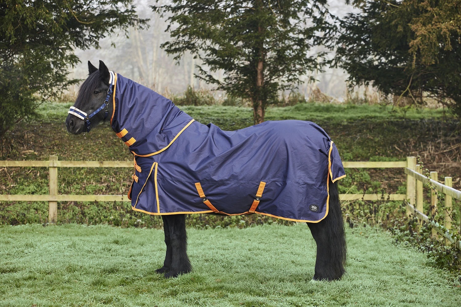 Firefoot Turnout Rug Zero Fill Detachable Neck Navy/Orange
